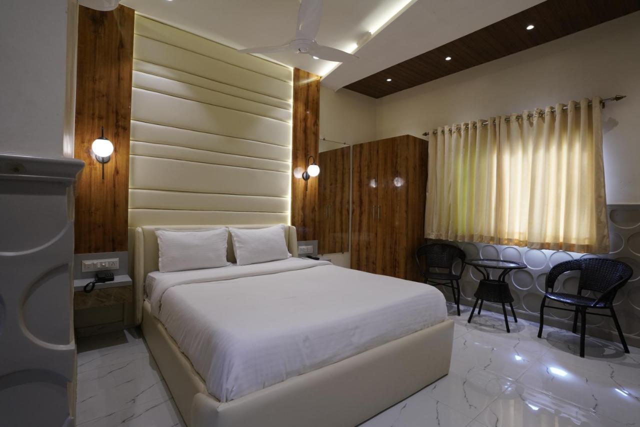 Palm Springs Beach Resort - Gorai Βομβάη Εξωτερικό φωτογραφία